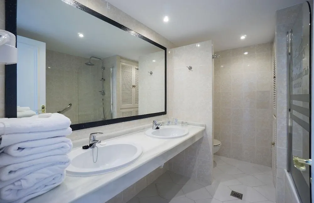 Miraflores Beach & Country Club Hotel Mijas